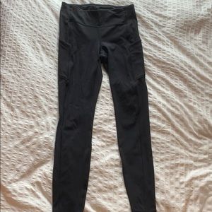 Lululemon leggings!